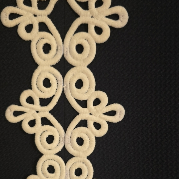 Vince Camuto Black and White Sleeveless Mock Neck Mini Dress - Picture 4 of 11